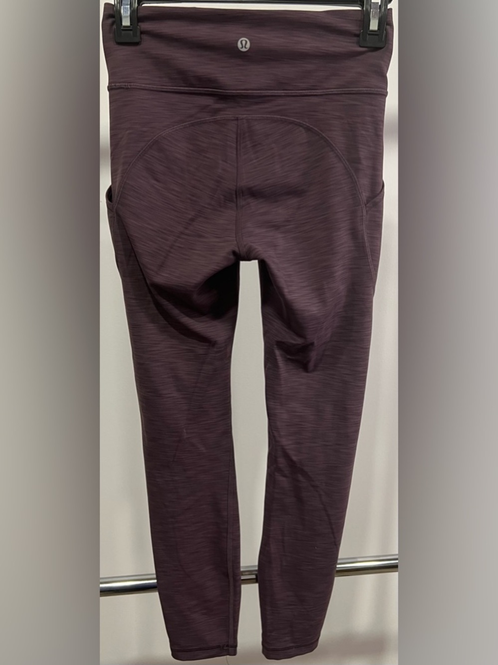 Lululemon invigorate High-Rise Crop Leggings 4 - Picture 3 of 5